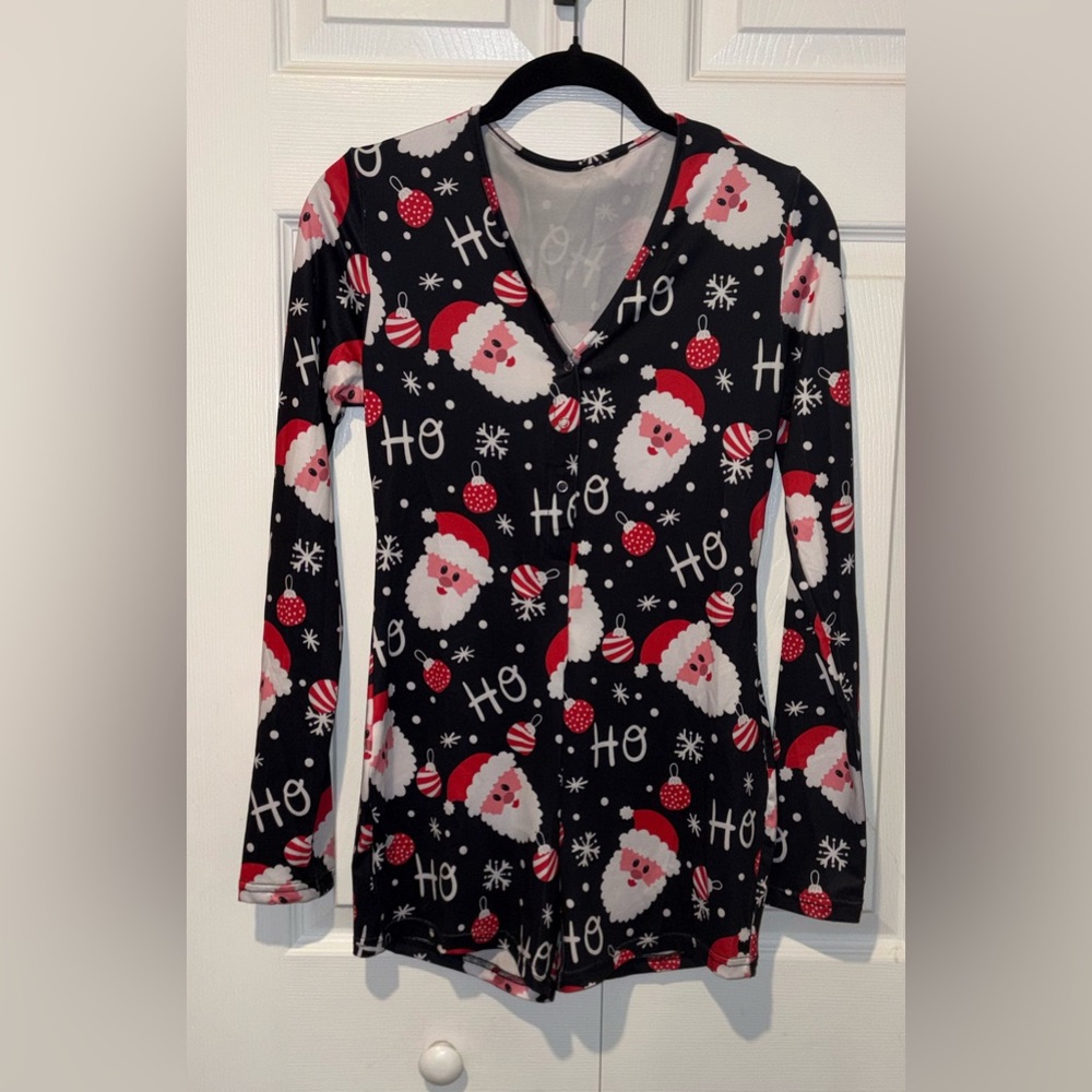 NWOT Santa Claus Sexy Onesie Pajama Juniors